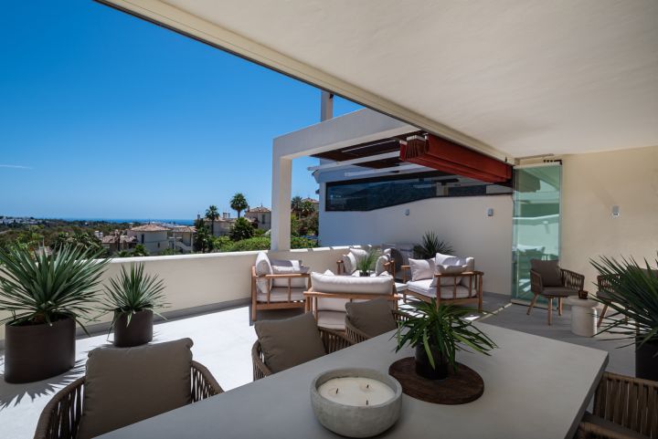 Belvederes 13 - Contemporary Property with Panoramic Views