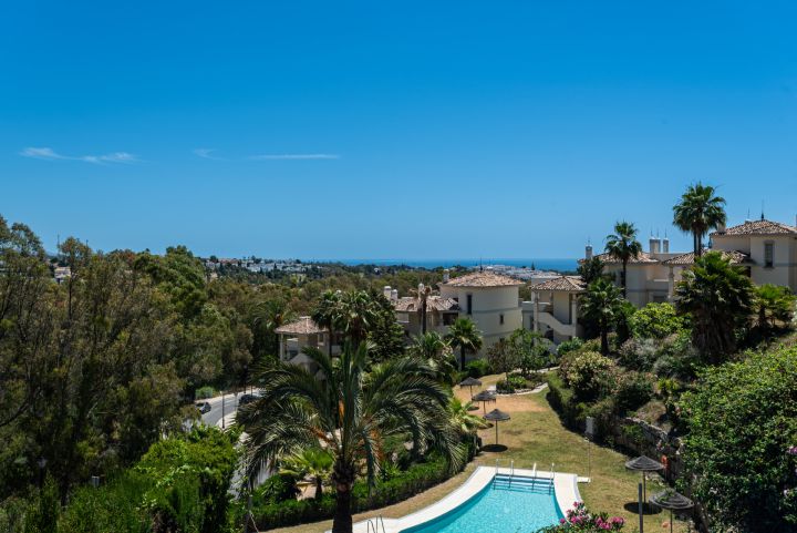 Belvederes 13 - Contemporary Property with Panoramic Views