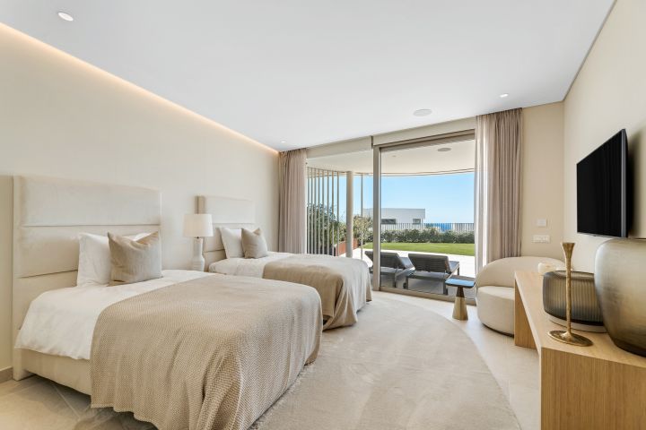 The View 102 - Contemporary Luxury Apartment in Private Community
