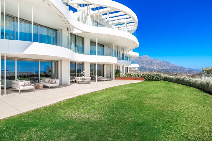 The View 102 - Contemporary Luxury Apartment in Private Community