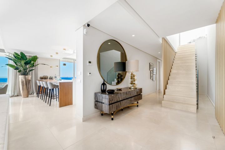 The View Penthouse - Fascinating Property in Exclusive Complex