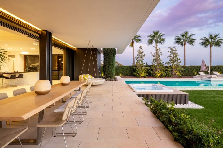 The Hills 1 - Unique Luxurious Frontline Golf Villa