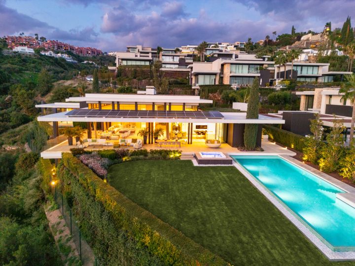 The Hills 1 - Unique Luxurious Frontline Golf Villa