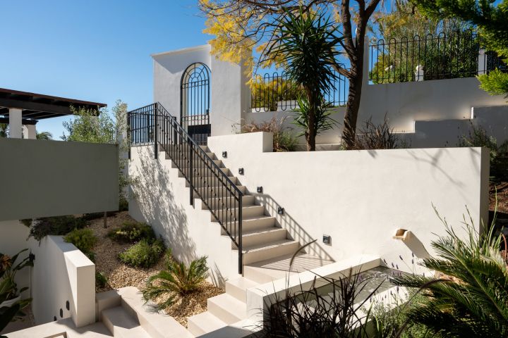 Villa à Nueva Andalucia - Une maison impressionnante dans un emplacement enviable