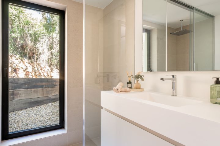 Villa à Nueva Andalucia - Une maison impressionnante dans un emplacement enviable