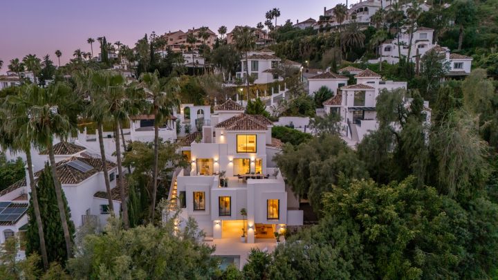 Villa à Nueva Andalucia - Une maison impressionnante dans un emplacement enviable
