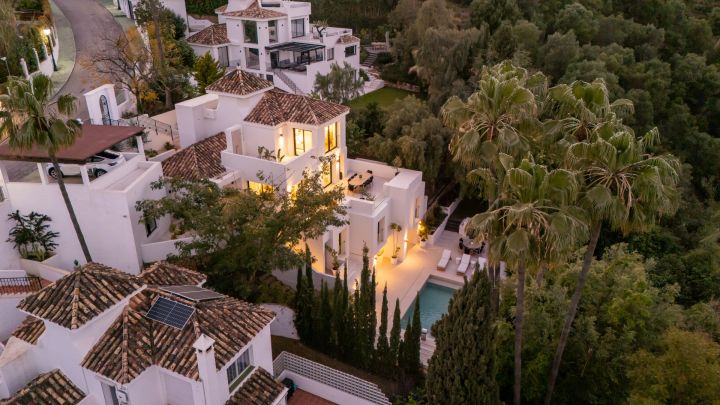 Villa à Nueva Andalucia - Une maison impressionnante dans un emplacement enviable
