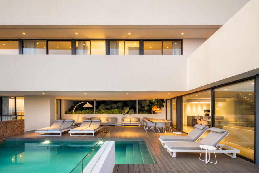 Herrojo 88 - Espaciosa propiedad contemporánea con vistas panorámicas al mar en La Quinta
