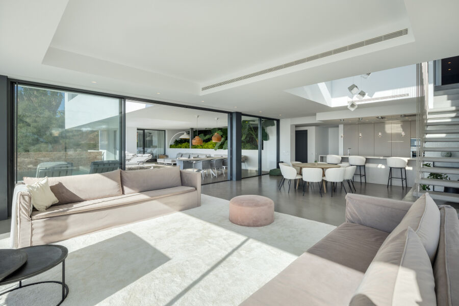 Herrojo 88 - Espaciosa propiedad contemporánea con vistas panorámicas al mar en La Quinta