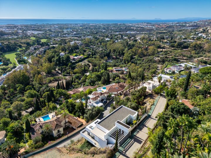 Herrojo 88 - Spacious Contemporary Property with Panoramic Sea Views in La Quinta