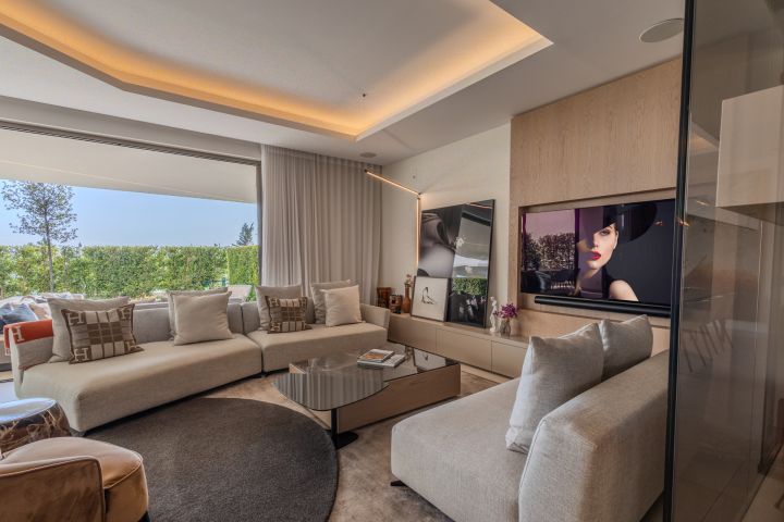 Celeste 6 - Fantastic Property with Sea Views