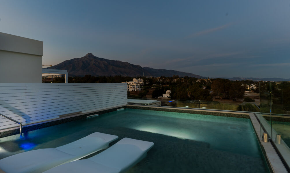 Benalus Triplex - Casa extraordinaria en la Milla de Oro de Marbella