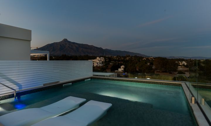 Triplex in Benalus - Extraordinary Home in Marbella Golden Mile