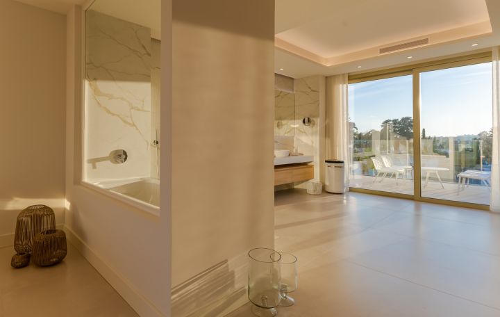 Triplex in Benalus - Extraordinary Home in Marbella Golden Mile