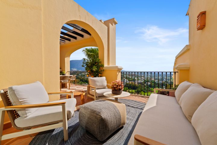 Buenavista PH - Modern Luxury Penthouse in Buenavista