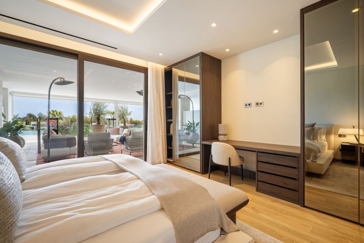 Epic 13 - Bespoke Property with Interiors by Fendi Casa