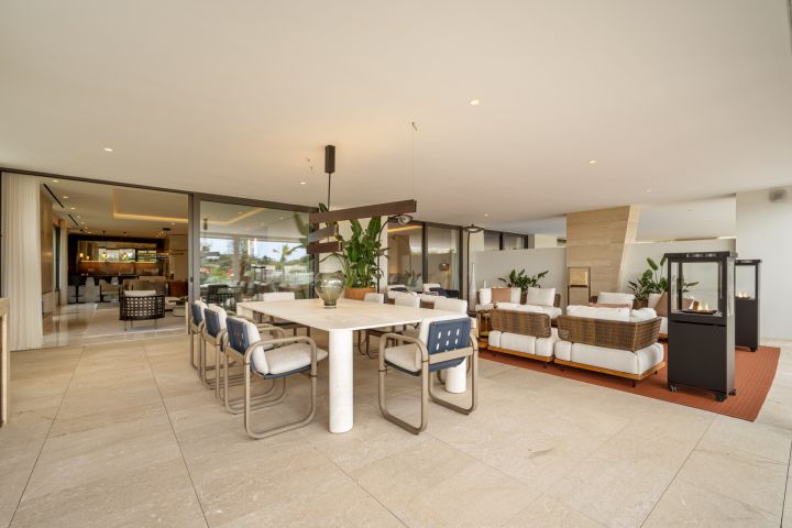 Epic 13 - Propiedad elegante con interiores de Fendi Casa