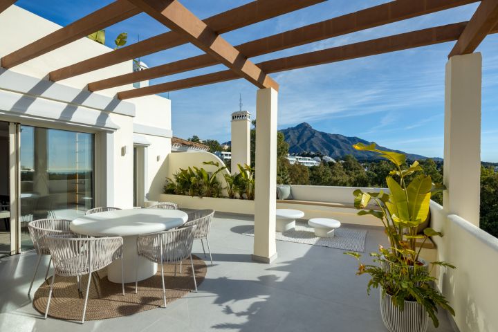Belvederes 23 - Refined Modern Home offering Golf Views
