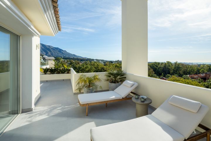 Belvederes 23 - Refined Modern Home offering Golf Views