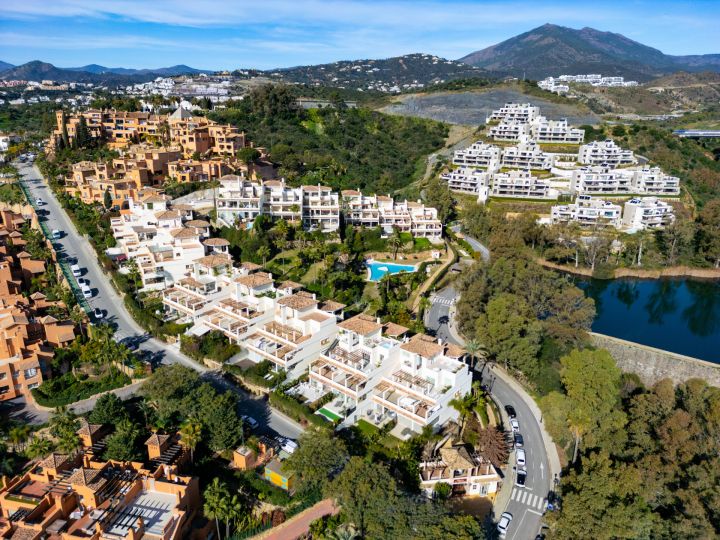 Belvederes 23 - Refined Modern Home offering Golf Views
