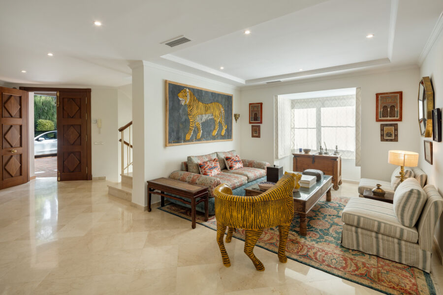 La Quinta 193 - Elegant Villa with Panoramic Views