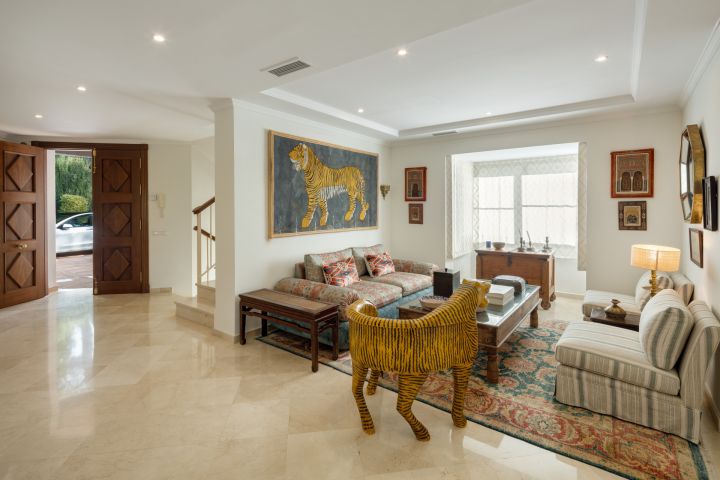 La Quinta 193 - Elegant Villa with Panoramic Views