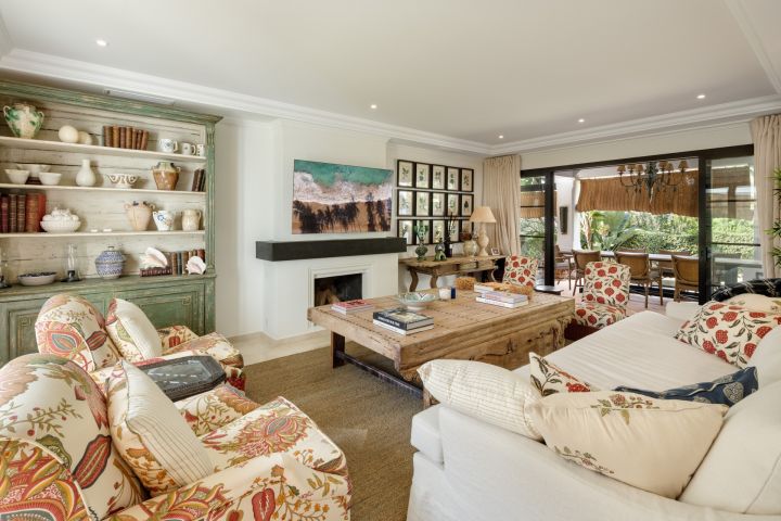 La Quinta 193 - Elegant Villa with Panoramic Views