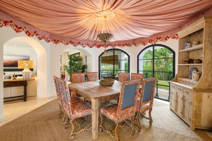 La Quinta 193 - Elegant Villa with Panoramic Views