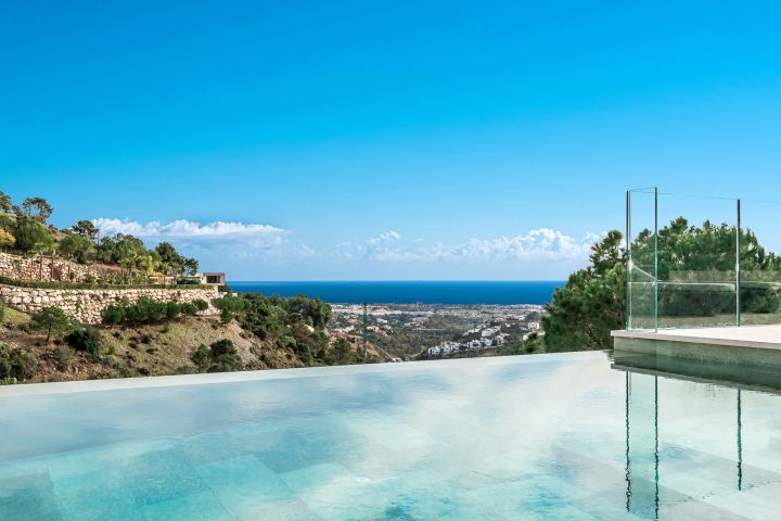 Villa con 6 dormitorios y 7 baños - Casa Moderna Única en El Madroñal