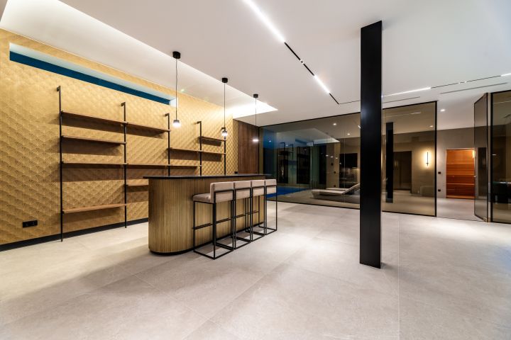 Villa con 6 dormitorios y 7 baños - Casa Moderna Única en El Madroñal