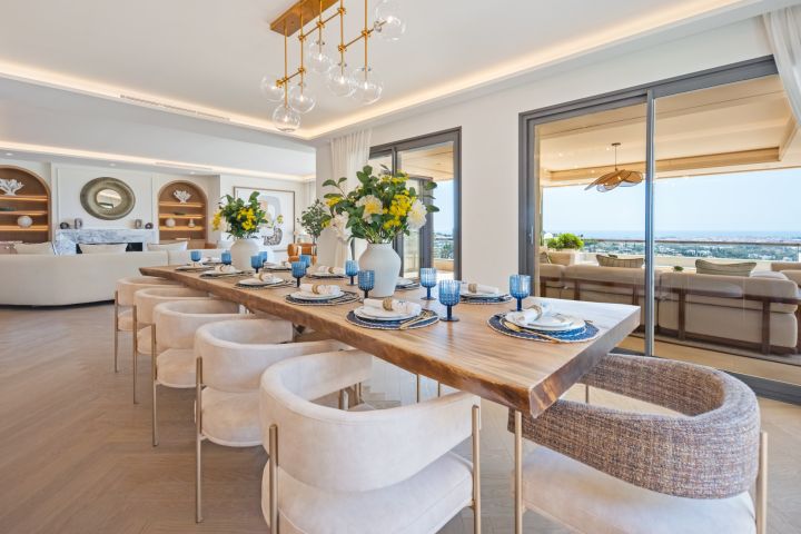 Feroz - A Penthouse in the sky in Nueva Andalucia
