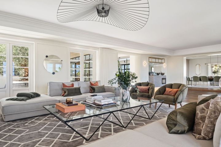 Villa Vivaldi - Modern Elegant Villa with Andalusian Charm in Sierra Blanca