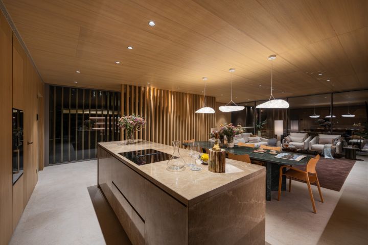 Cerquilla 57B - Elegant Premium Home with Panoramic Views