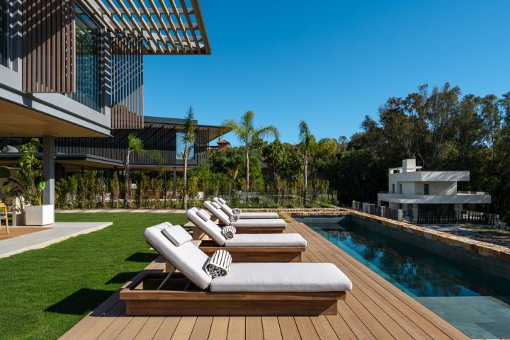 Cerquilla 57B - Elegant Premium Home with Panoramic Views