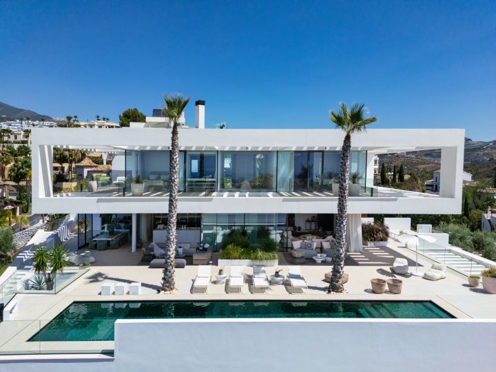 Villa Mika - Luxury Property with Sea Views
