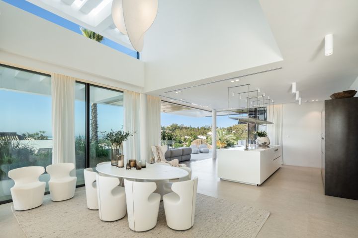 Villa Mika - Luxury Property with Sea Views