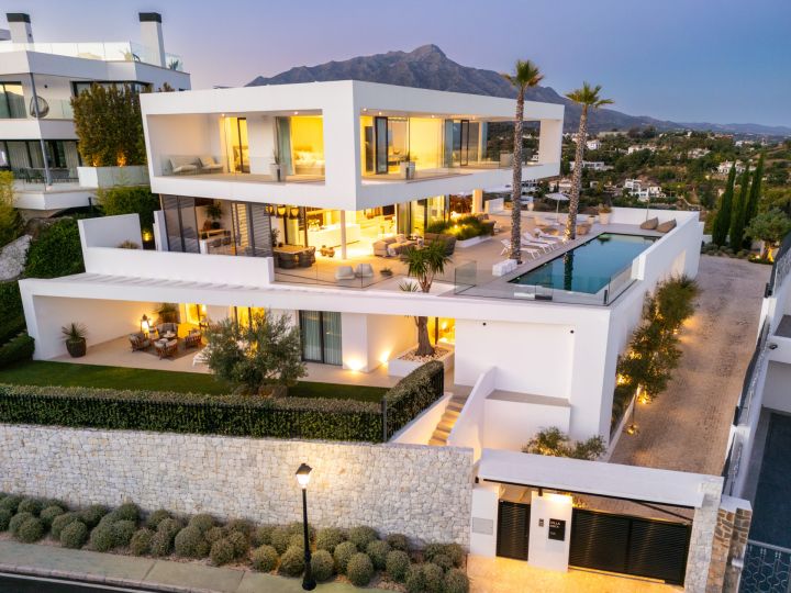 Villa Mika - Propiedad de lujo con vistas al mar