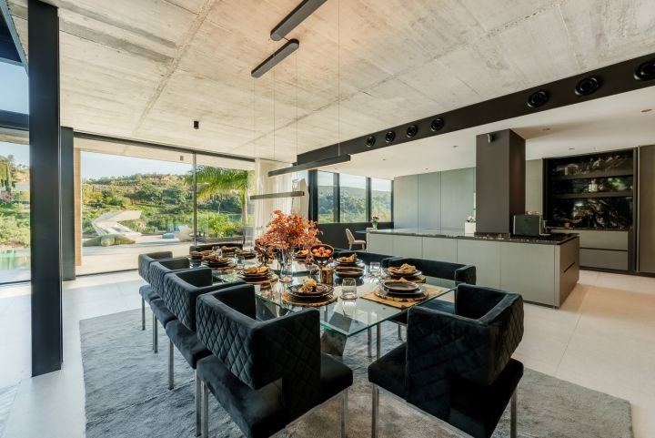 Casa Flotante - New York Architectural Award Winning Unique Frontline Golf Villa