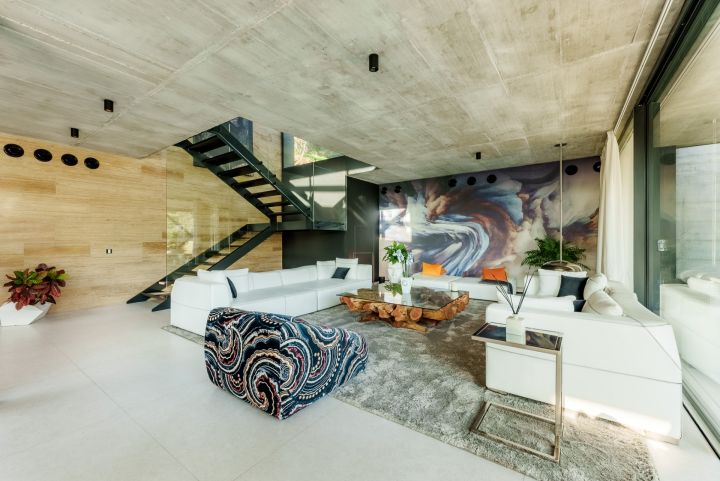 Casa Flotante - New York Architectural Award Winning Unique Frontline Golf Villa