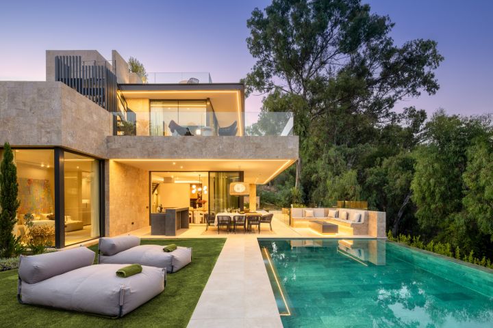 Villa Selene - A Harmonious Oasis of Luxury and Sustainability