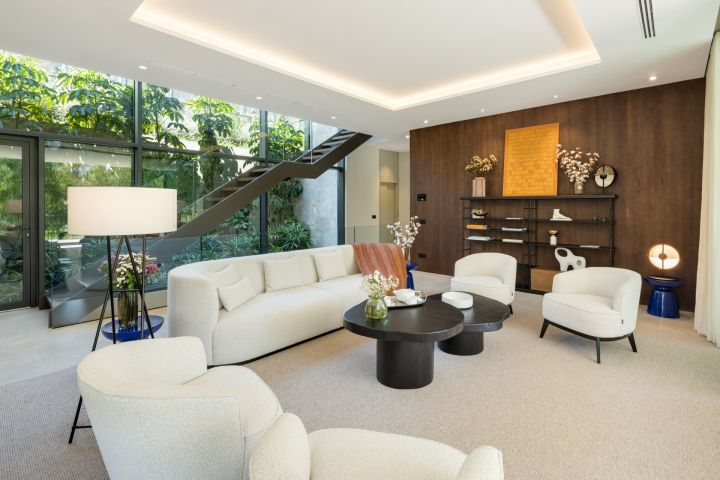 Villa Selene - A Harmonious Oasis of Luxury and Sustainability