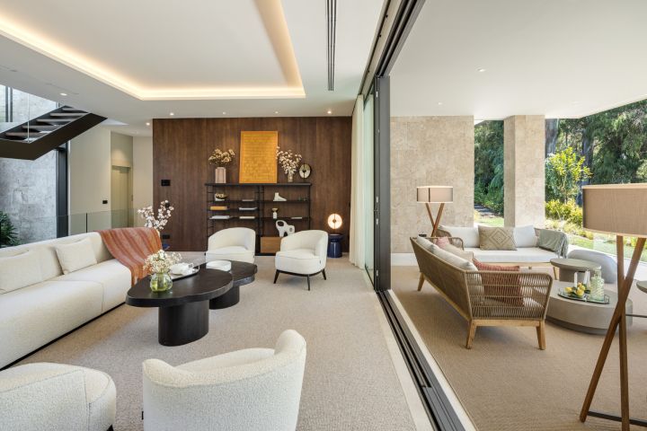 Villa Selene - A Harmonious Oasis of Luxury and Sustainability