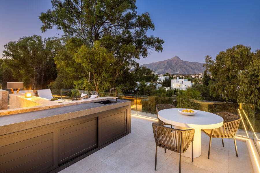 Villa Selene - Un Oasis Armonioso de Lujo y Sostenibilidad