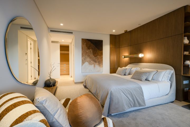 Ground Floor Apartment avec 2 chambres et 2 salles de bain - Maison moderne et élégante offrant une vue sur le golf
