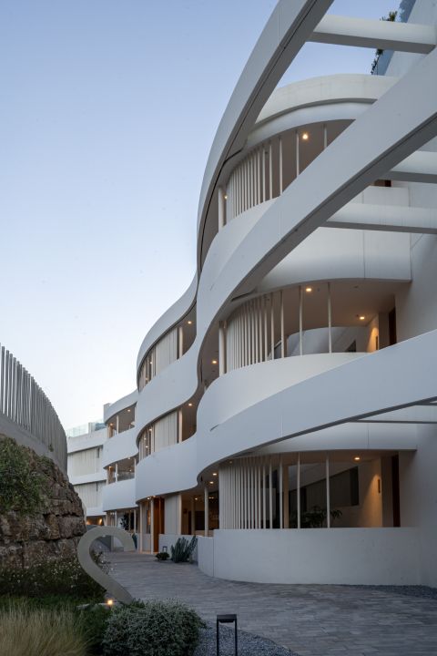 Ground Floor Apartment avec 2 chambres et 2 salles de bain - Maison moderne et élégante offrant une vue sur le golf