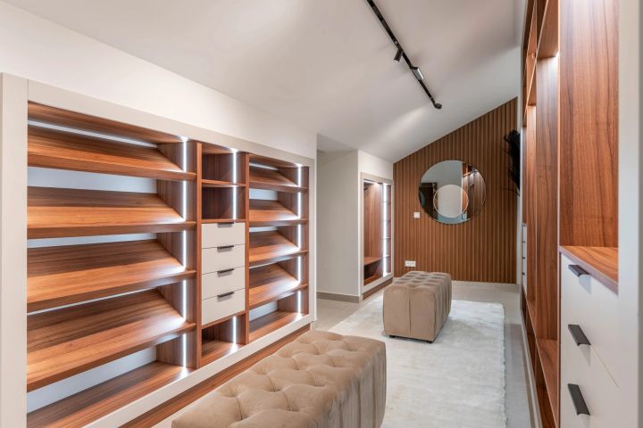 Duplex Penthouse avec 5 chambres et 4 salles de bain - Spacieuse maison haut de gamme au charme andalou
