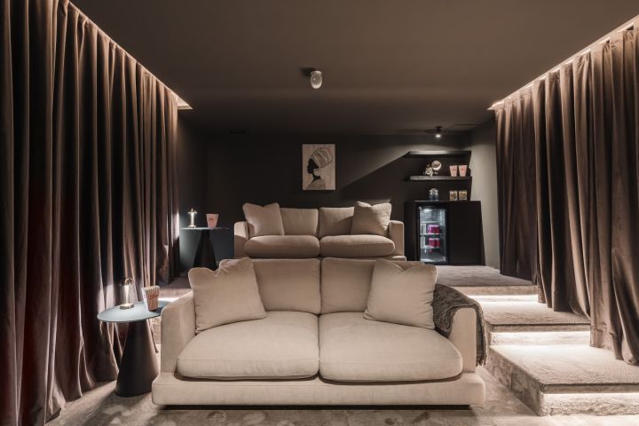 Maison Vanguard - Elegant Contemporary Property with Stunning Sea Views