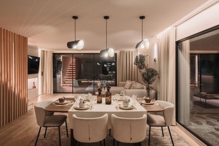 Maison Vanguard - Elegant Contemporary Property with Stunning Sea Views