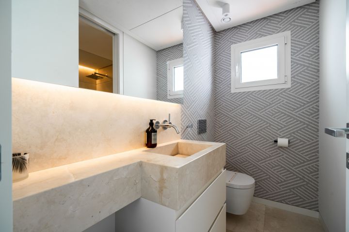 Drago 3.2 - Bespoke High-End Home with Panoramic Views