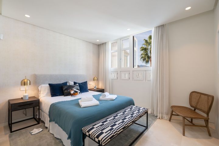 Drago 3.2 - Bespoke High-End Home with Panoramic Views